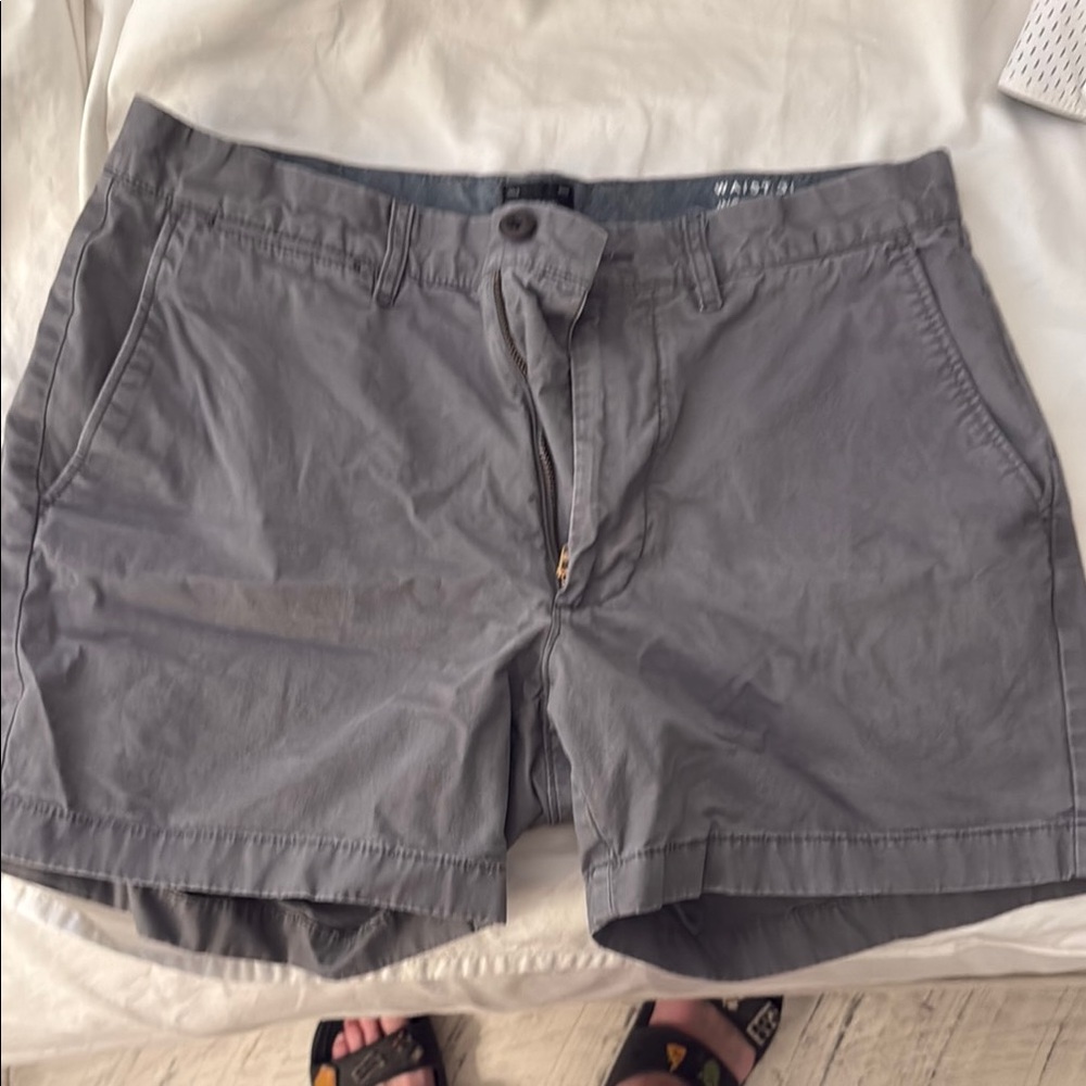 Men's Gray 5” Shorts (sz 31)